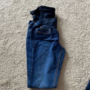 Jessica Simpson maternity jeans